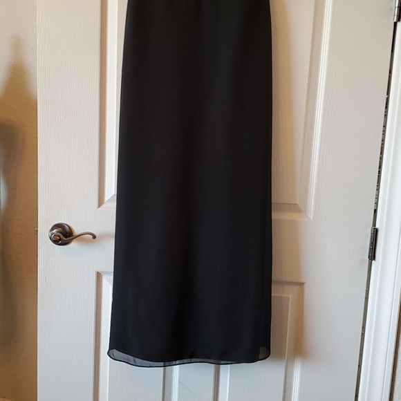 Formal Black dress - Picture 3 of 7